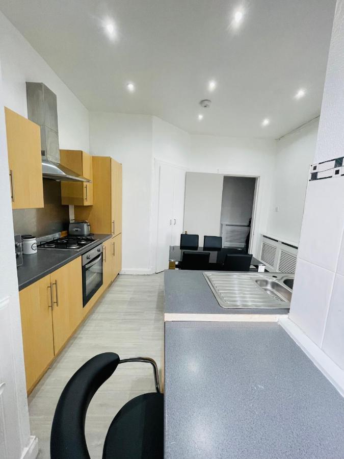 Spacious 3 Bedroom Entire Self Check In Apartment