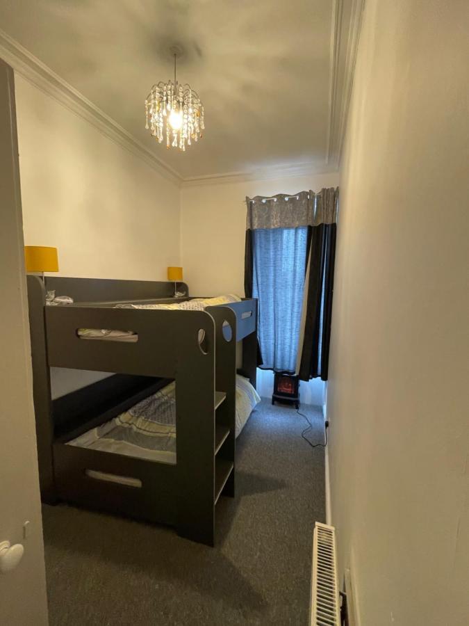 Apartment Spacious 3 Bedroom Entire Self Check In