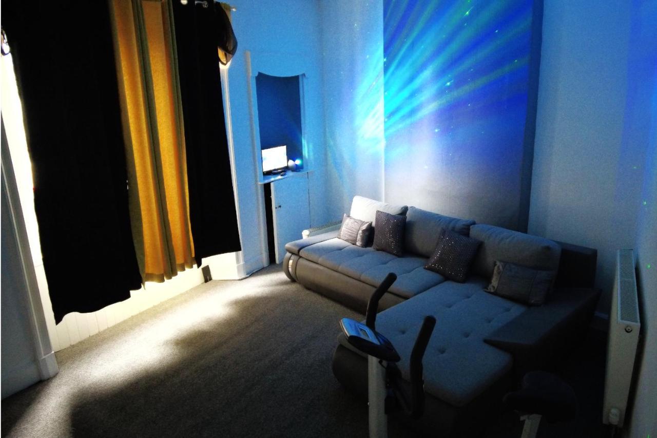 Spacious 3 Bedroom Entire Self Check In Apartment