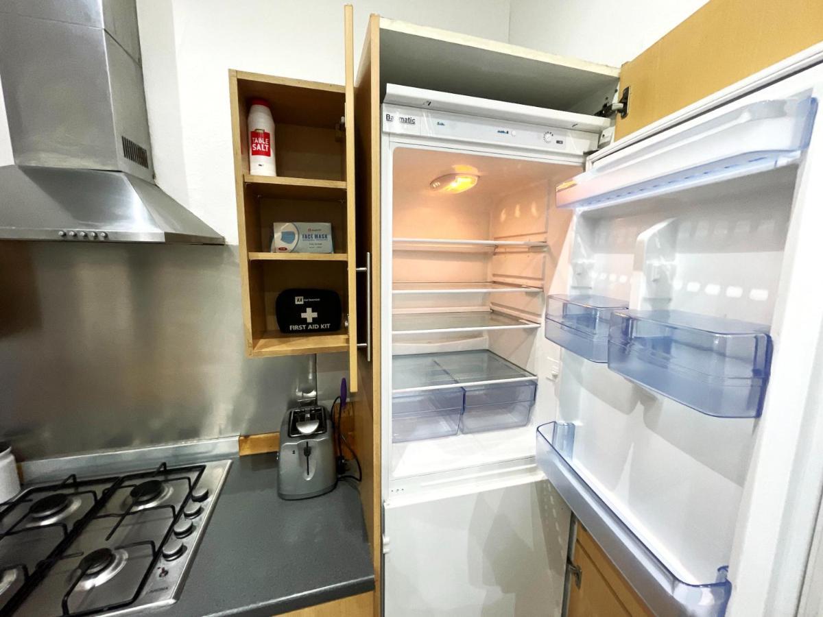 Apartment Spacious 3 Bedroom Entire Self Check In Cowdenbeath